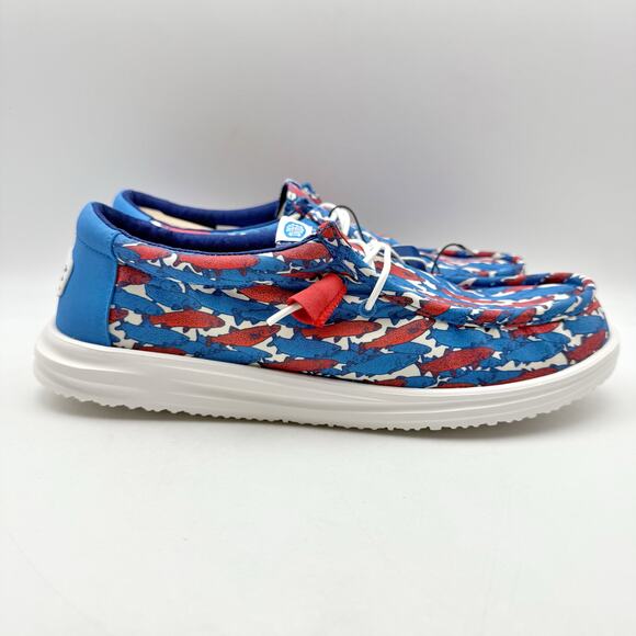 Hey Dude Mens Wally Slip-On Casual Shoe US 10 EU 43 Fish Camo Red Blue NIB - Picture 3 of 12